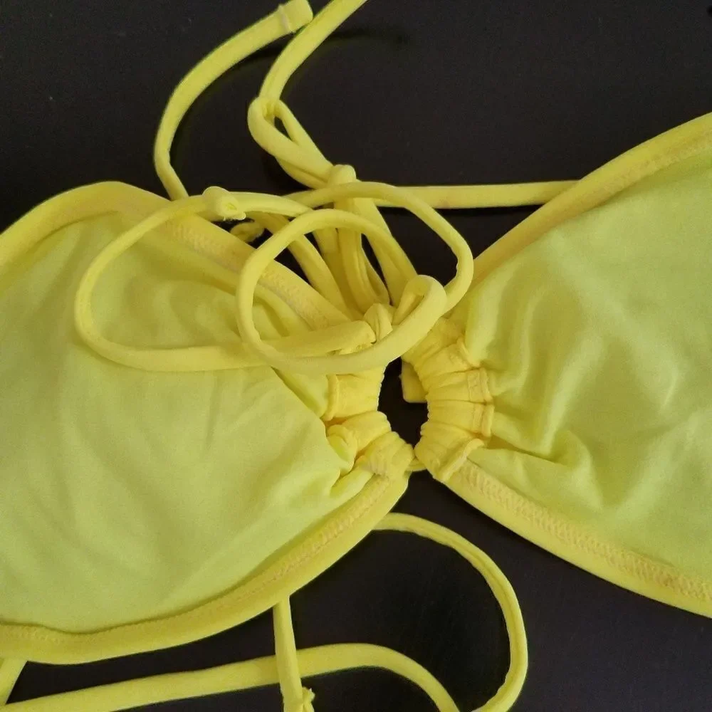 NEW California Waves Yellow Bikini Top asz Large